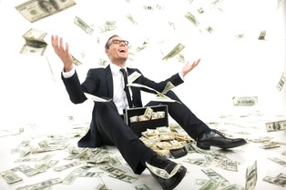 Zarobki dyrektorów generalnych. Średnio zarabiają 290 razy więcej niż przeciętny pracownik [LISTA TOP10]