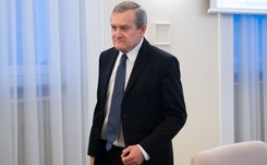 Gliński nazywa strajk nauczycieli 'awanturą': Opozycja włącza dzieci w brutalną walkę