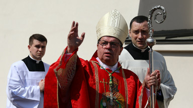 Polski biskup traci prestiżowe stanowisko w Watykanie. Wiemy, kto go zastąpi