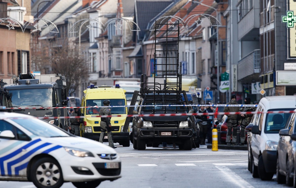 Operacja policji w Gandawie. Czterech napastników wzięło zakładnika