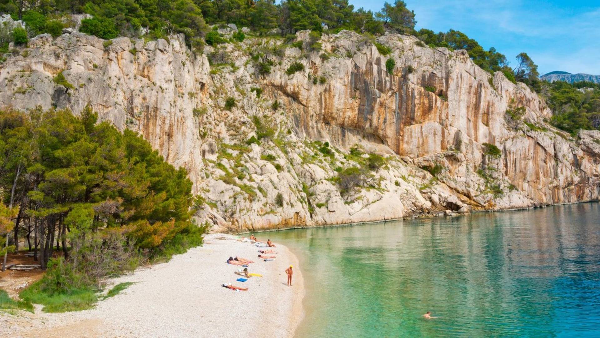 Ovo je jedna od tri najlepše plaže u Evropi, a do nje se brže stiže nego do Crne Gore