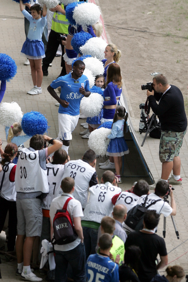 PIŁKA NOŻNA LECH POZNAŃ SEZONA 2010/2011 PREZENTACJA