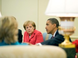 Obamie w końcu puściły nerwy. Pilny telefon do Merkel