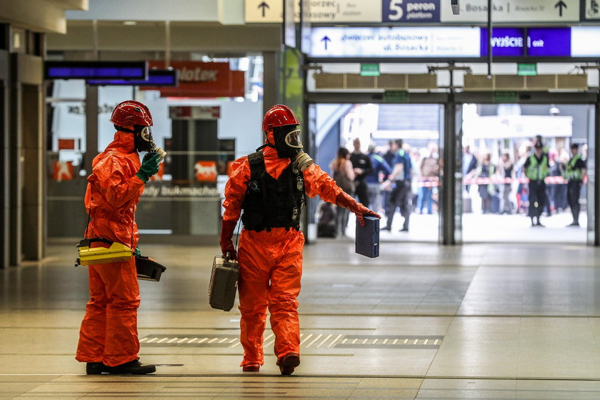 Ćwiczenia antyterrorystyczne na Dworcu Głównym w Krakowie