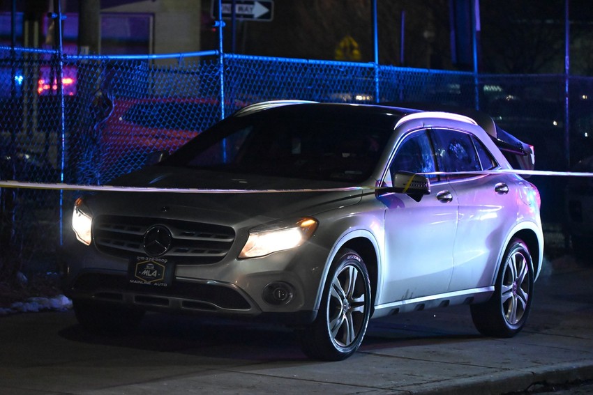 Incident u Filadelfiji - vozač automobilom uleteo među navijače