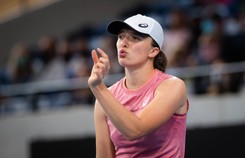 Polscy tenisiści poznali rywali w Australian Open. Niepewność Świątek