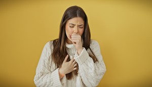 Kašalj je refleks, koji štiti telo od neželjenih patogena poput bakterija i virusa