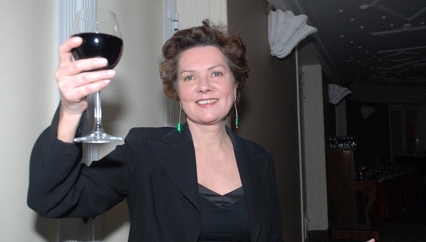 Agnieszka Kotulanka wznosi toast