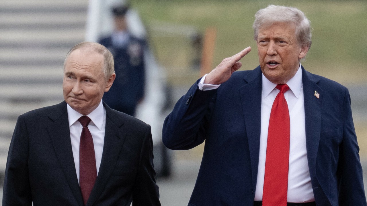 Trump przekazał Zełenskiemu żądania Putina. "Byłby na to gotowy" [RELACJA NA ŻYWO]
