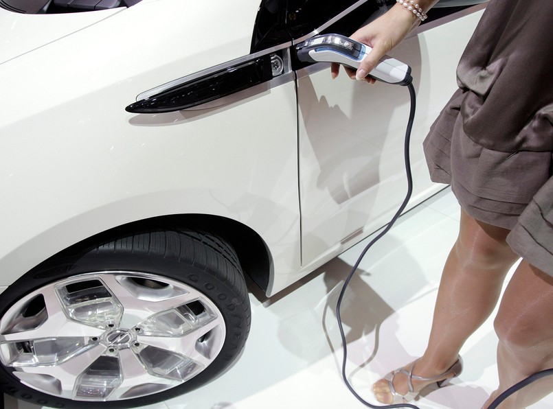 Opel Ampera - tak działa auto, któremu prądu nie zabraknie