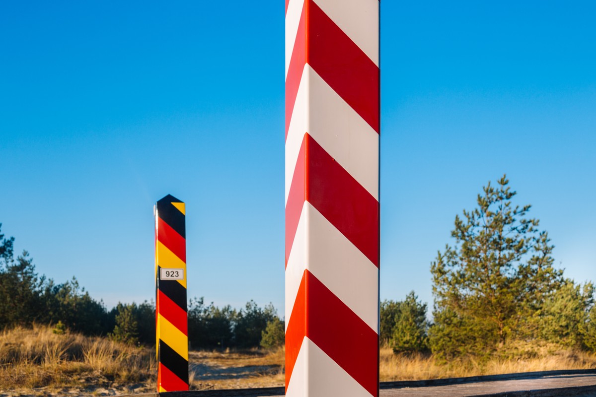 Schengen z ograniczeniami. Co to oznacza dla podróżnych?