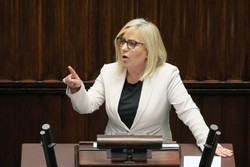 Sejm odrzucił wniosek o odwołanie Pauliny Hennig-Kloski