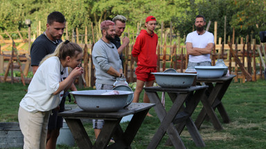 Zaskakująca eliminacja w "Farmie". Sojusz uczestników wpłynął na los jednego z farmerów 