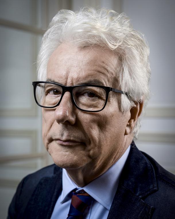 Ken Follett