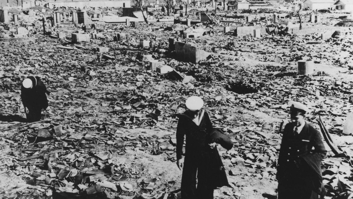 Krajobraz po zrzuceniu bomby atomowej na Hiroszimę