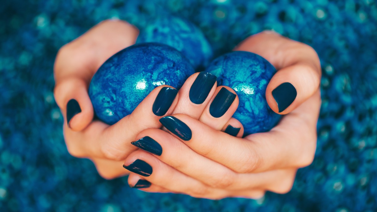 Saveti domaćica kako lako ukloniti mrlje sa ruku nakon Uskrsa