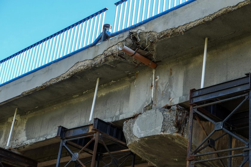 Trwa rozbiórka wyjazdowej nitki estakady katowickiej