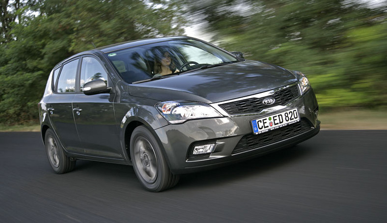 Kia cee´d 2010: pierwsze wrażenia z jazdy