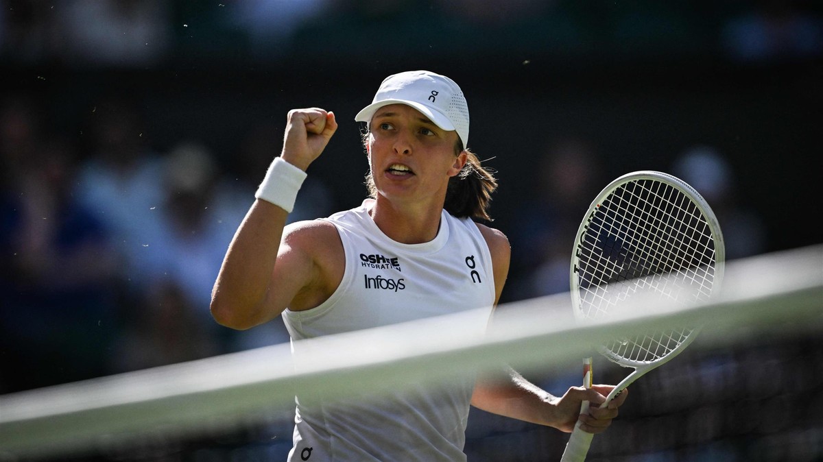 Iga Świątek – Belinda Bencic grają o finał Wimbledonu. Polka blisko sukcesu! [NA ŻYWO]