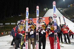 PŚ w skokach: Stoch robił co mógł, ale Norwegowie o włos lepsi od Polaków w Titisee-Neustadt