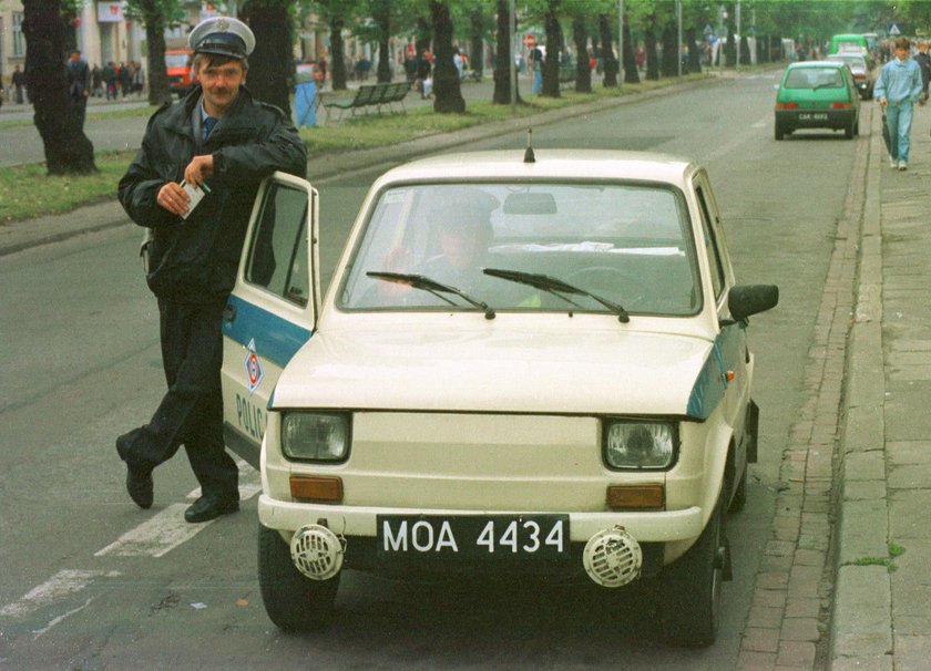 Tak zmieniała się policja