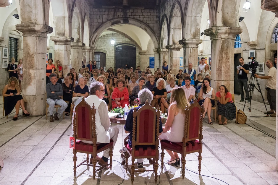 Književno veče u palati "Sponza" na kojoj je učestvovao Alesandro Bariko