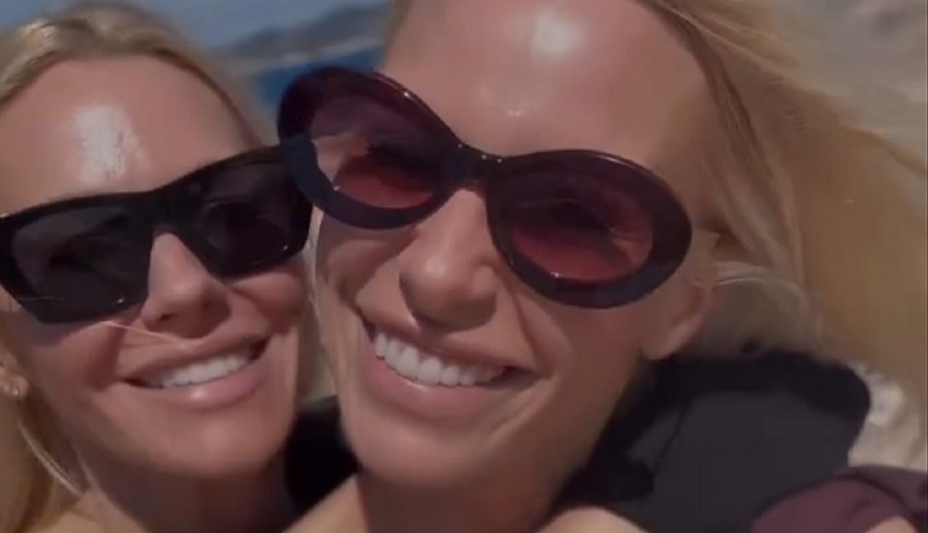 Nataša i Kristina Bekvalac