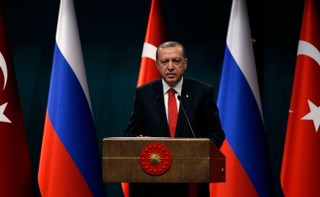 Turcja: Erdogan grozi irackiemu Kurdystanowi nowymi sankcjami