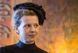 Maria Curie wkracza na ekrany. Tak kręcą film o polskiej noblistce [ZDJĘCIA Z PLANU]