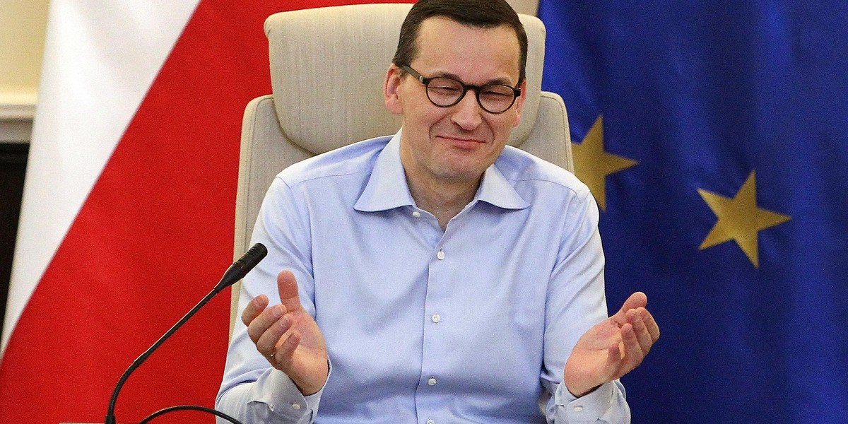 Morawiecki ma alergię na pieniądze?