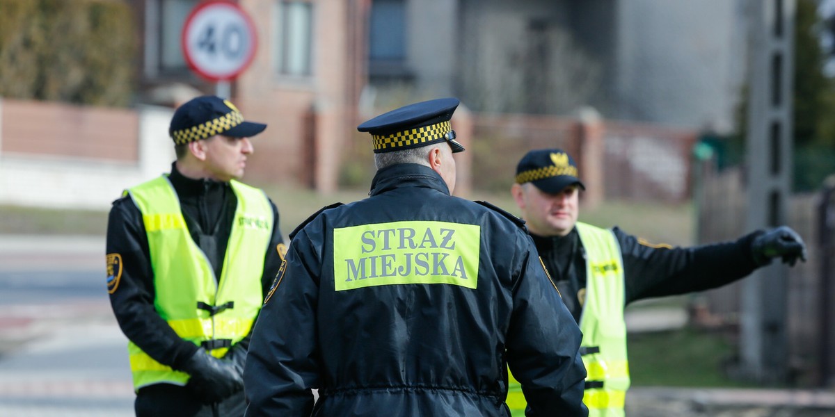 Straż miejska mimo trudnej sytuacji na rynku grzewczym nie zaniechała kontroli