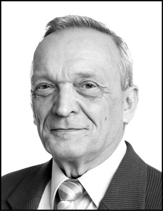 Prof. Hubert Izdebski, z Wydziału Prawa na Uniwersytecie SWPS