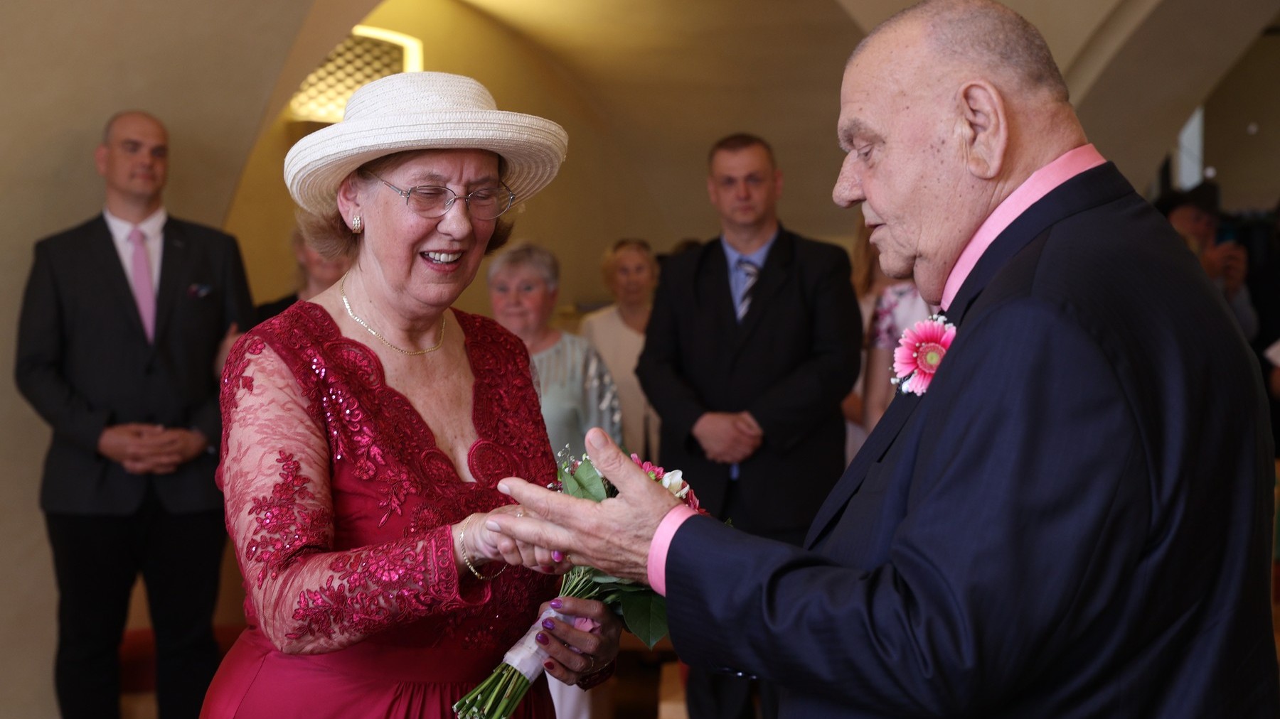 František Nedvěd si so svojou ženou Mariou v roku 2021 obnovil manželský sľub.