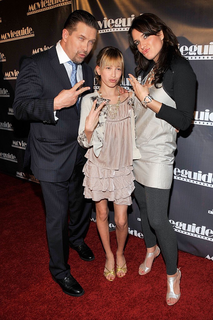 2009-ben már nem jött zavarba a nagy figyelemtől, igazi kis mini-dívaként tündökölt az Annual Movieguide Faith And Values Awards Gala-n. 
