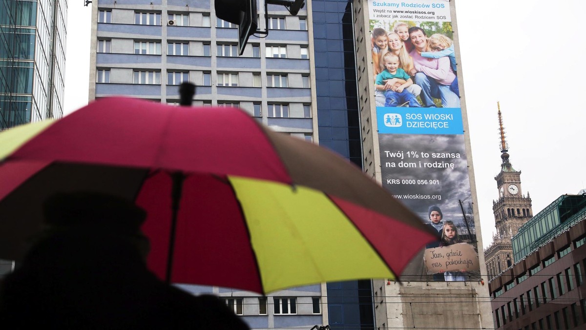 Deszcz parasol pogoda zima jesień