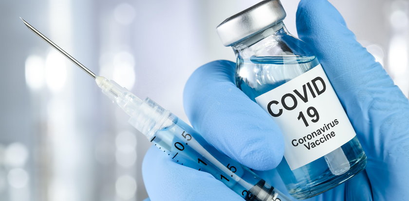 Producent szczepionki na Covid-19 zwolniony z odpowiedzialności