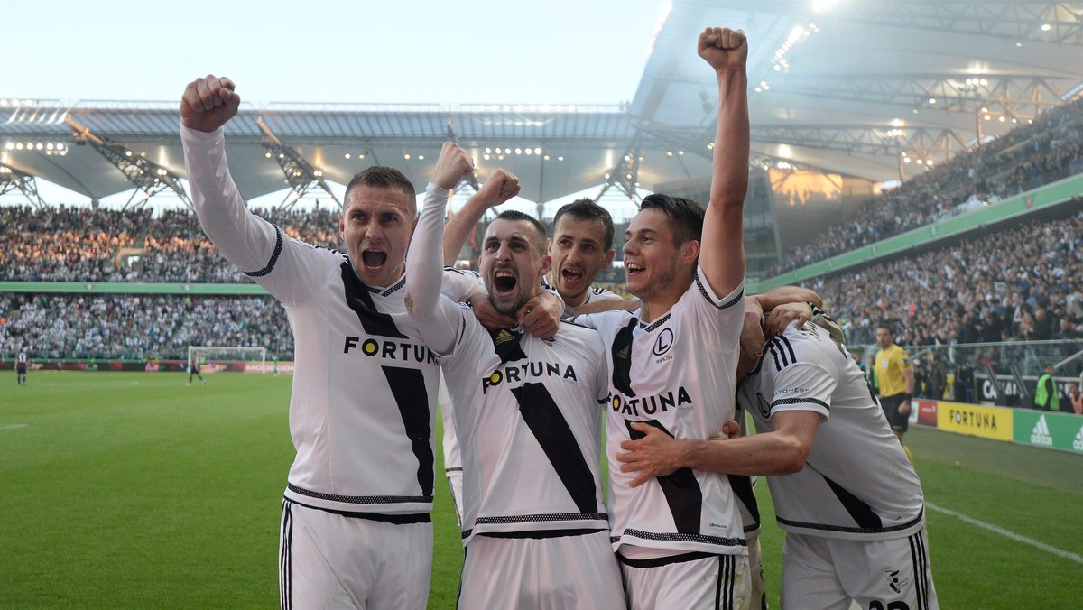 Legia Warszawa Łazienkowska 3 piłka nożna