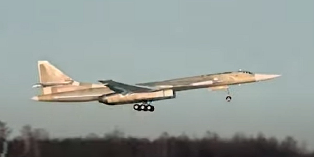 Rosjanie testują nowe bombowce, dostarczone przez rodzimego producenta.