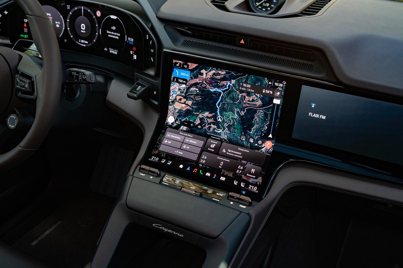 Nowe Porsche Cayenne Electric