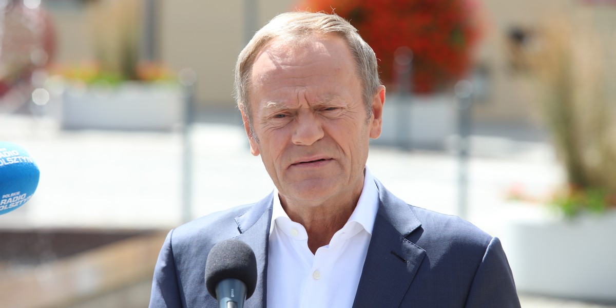 Donald Tusk brał udział w obradach sztabu kryzysowego w Szczecinie w związku z zatruciem Odry. 