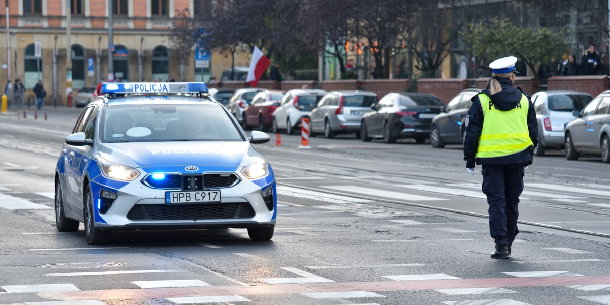 Policjanci chętnie korzystają z uprawnień emerytalnych