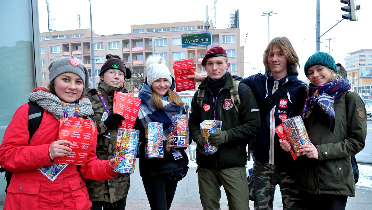 Pokaz walk średniowiecznych rycerzy, zwiedzanie statku szkoleniowego, nauka pierwszej pomocy oraz koncerty – to niektóre z atrakcji 25. Finału Wielkiej Orkiestry Świątecznej Pomocy na Pomorzu Zachodnim.