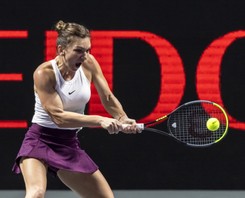 WTA Finals: Zwycięstwa Switoliny i Halep w grupie