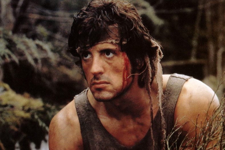 Sylvester Stallone w filmie "Rambo: Pierwsza krew"