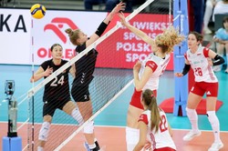 Nieudany debiut Lavariniego. Polskie siatkarki przegrały z Niemkami