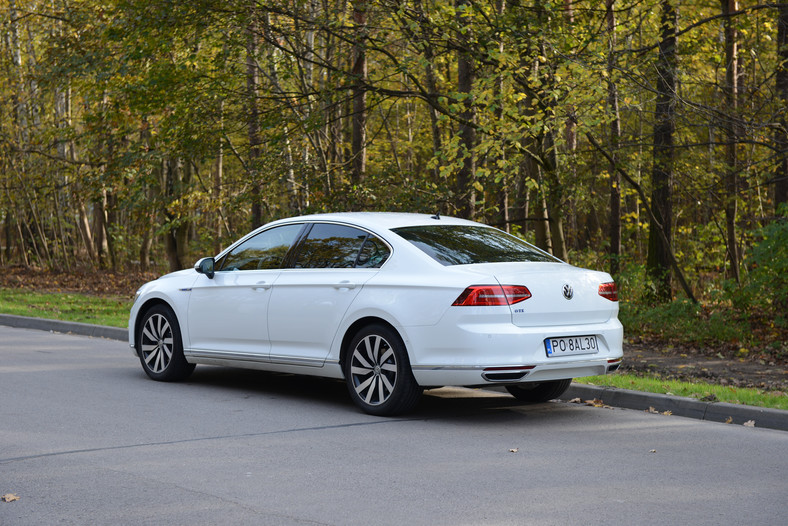 Volkswagen Passat GTE