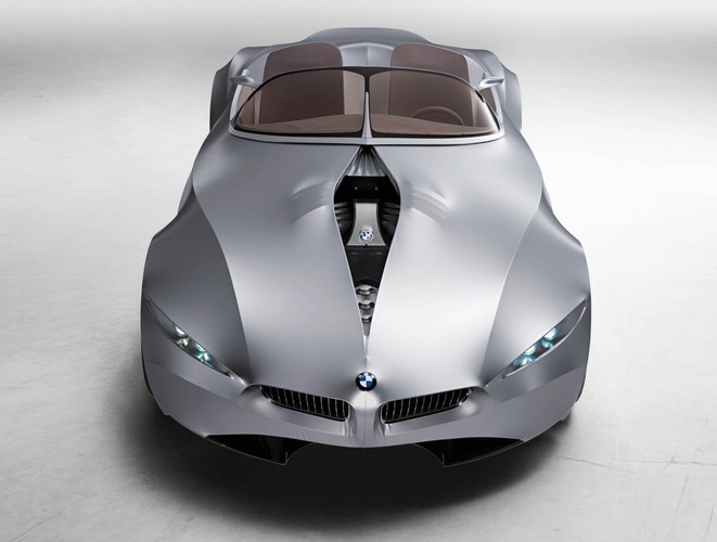 Do silnika można się dostać, używając zwykłego suwaka