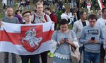 Manifestacja przed gmachem telewizji państwowej. "Chcemy prawdy!"