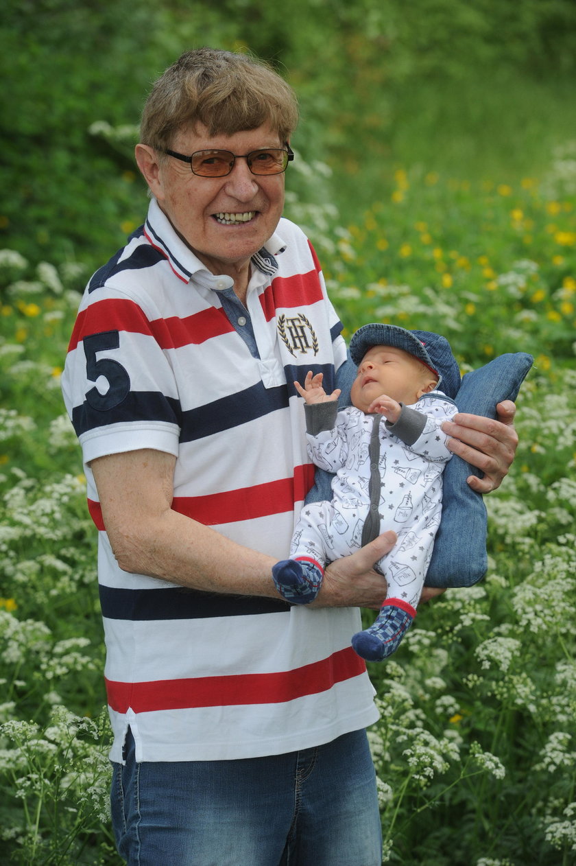 Pan Andrzej został ojcem w wieku jak skończył 81-lat