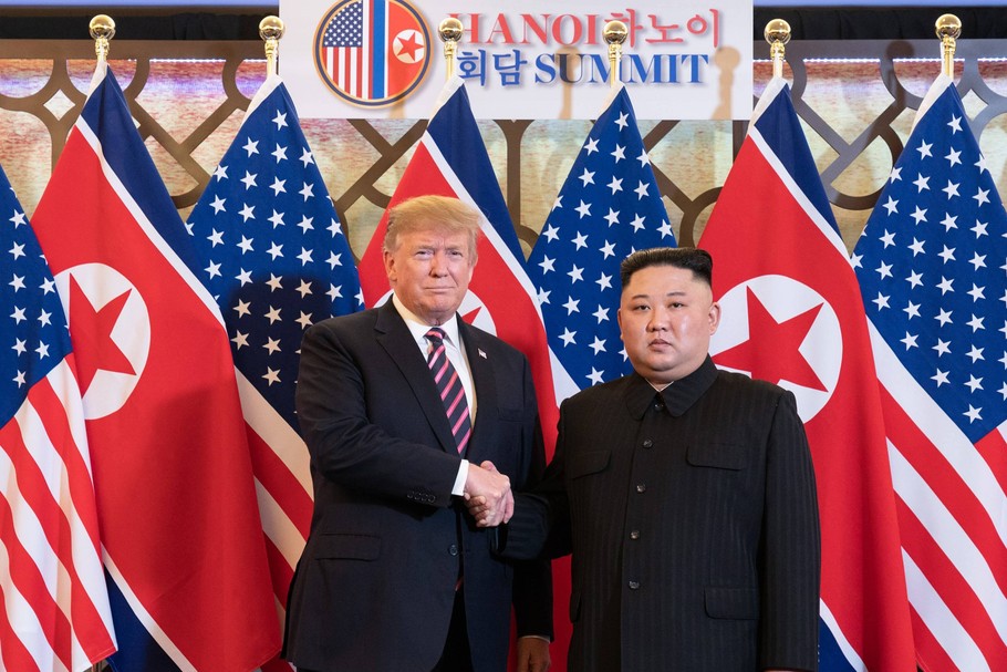 Donald Trump i Kim Dzong Un w Hanoi 